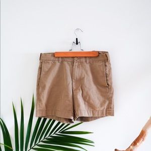 J. Crew Men’s Tan 5” Inseam Shorts